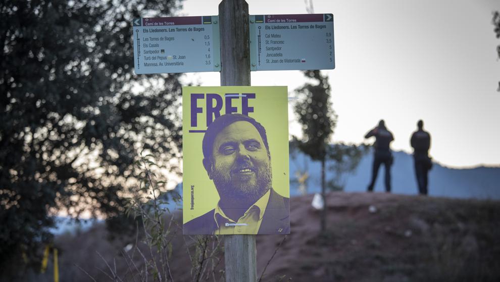 Junqueras: “Seguiré defendiendo lo mismo aquí y fuera, con cargo o sin cargo” Junqueras: “Seguiré defendiendo lo mismo aquí y fuera, con cargo o sin cargo”